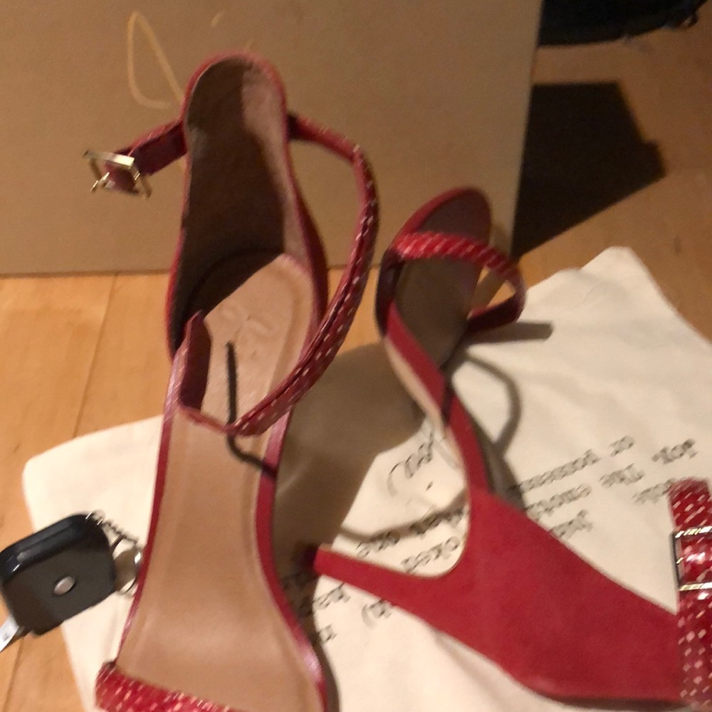 Joie red dotted sandals. 3” size 10. New - Picture 1 of 8